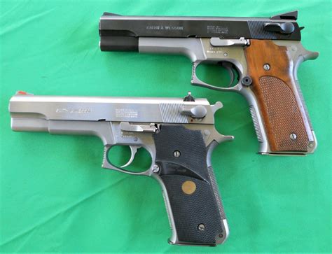Old School Cool: Smith & Wesson’s Model 645 and 745 Second Generation .